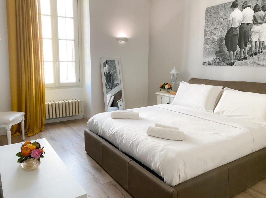Bed and Breakfast Thea - Centro Storico Monza Exteriér fotografie